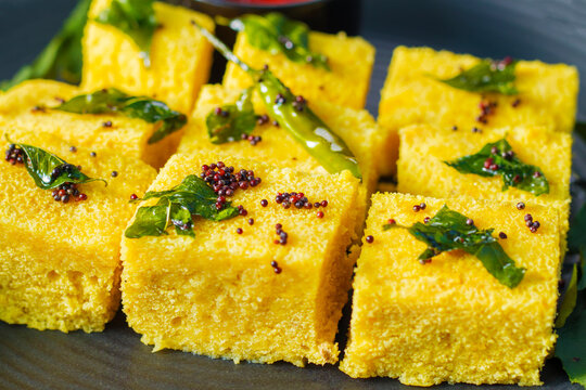 Ready-To-Eat Khaman